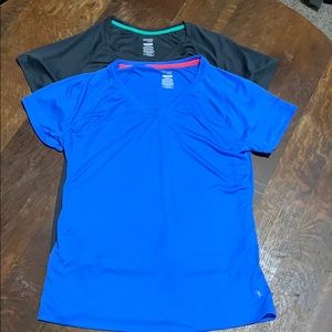 Loose fitting athletic shirts